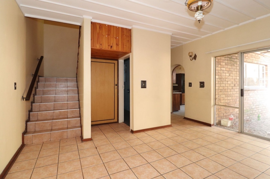 To Let 3 Bedroom Property for Rent in Irene Park North West